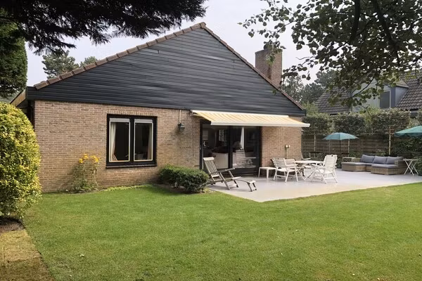 Morgenster in Bergen aan zee - Foto 1 van 40