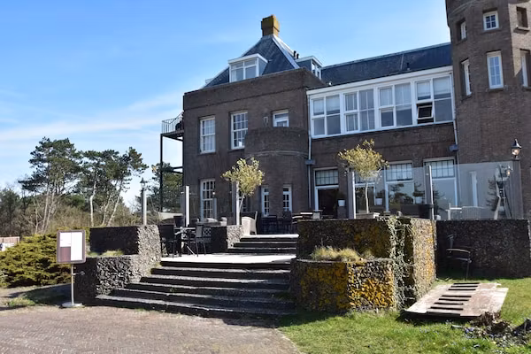 Huize Glory Turkoois in Bergen aan Zee - Foto 1 van 33