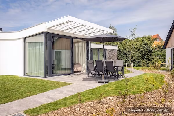 Villapark De Koog 1 in De Koog - Foto 1 van 42