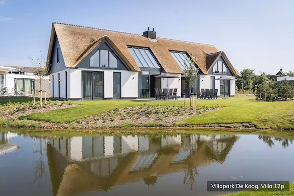 Villapark De Koog 5 in De Koog - Foto 1 van 40