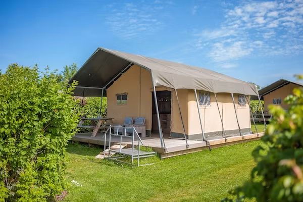 Vakantiepark de Katjeskelder 19 in Oosterhout - Foto 1 van 40