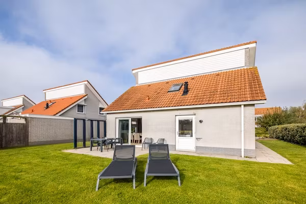 Vakantiepark Zeeland Village 1 in Scharendijke - Foto 1 van 18