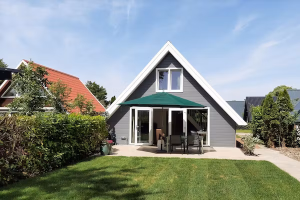 Vakantiehuis DJEZ in Tuitjenhorn - Foto 1 van 40