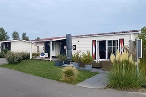 Vakantiepark Duinzicht 9 in Koudekerke - Foto 1 van 41