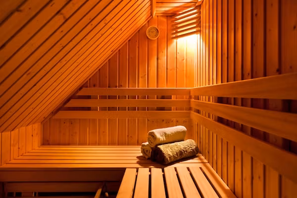 10 pers Lieskehuis Wellness de luxe met sauna buitenspa en toerboot in Groningen - Foto 40 van 40