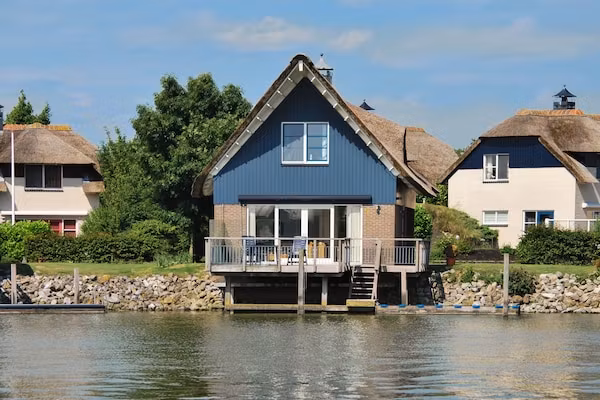 Beach Resort Makkum 35 in Makkum - Foto 1 van 40