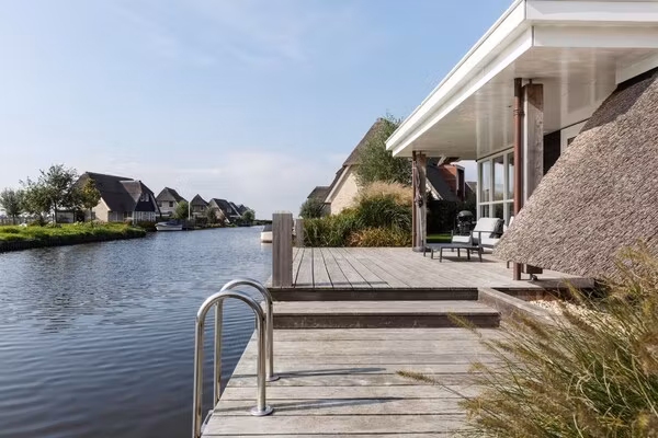 Friese Meren Villa's 22