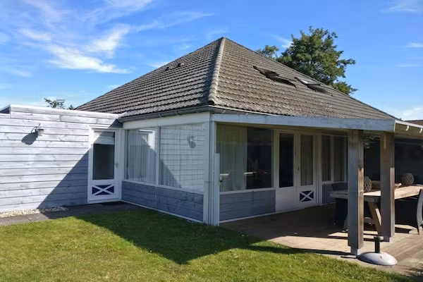 Schoneveld 163 Duinroos Breskens in Breskens - Foto 1 van 39