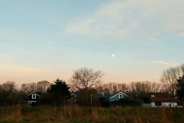 457786 in Warmenhuizen - Foto 2 van 16