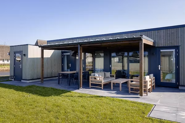 Docklodge 28 in Delfstrahuizen - Foto 1 van 40