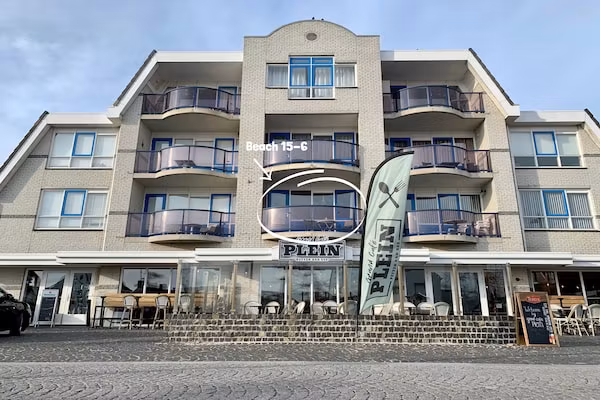 Beach 15-6 in Petten - Foto 1 van 40