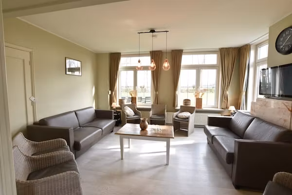 De Biezenpolder 't Groothuus in Eede - Foto 2 van 40