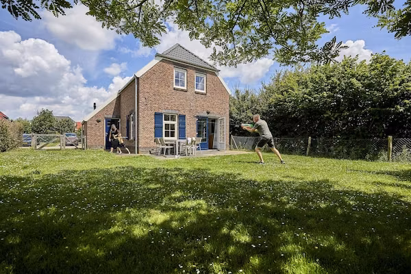 Buitenhof De Leistert 14 in Roggel - Foto 1 van 40