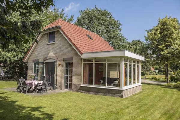 Recreatiepark Tolplas 8 in Hoge Hexel - Foto 1 van 40