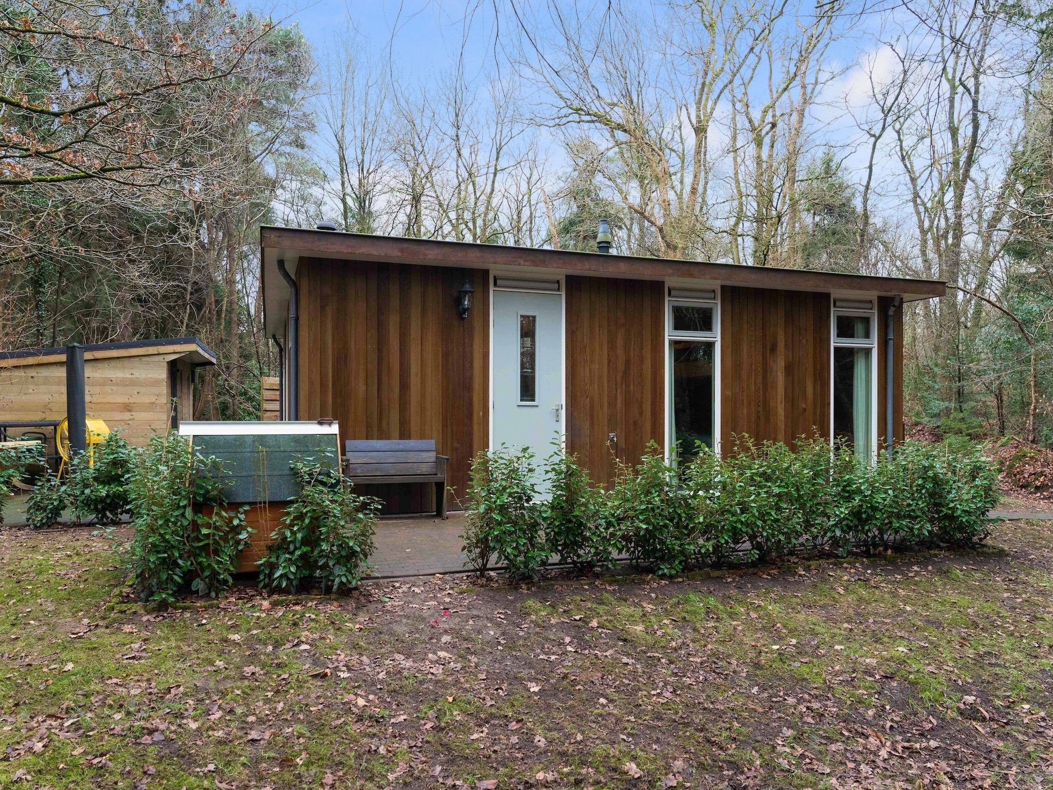 De buitenkant van Boshuis De Klim in Norg