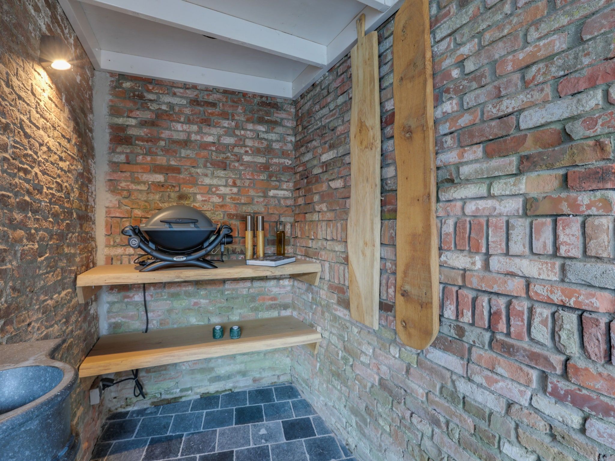 Voorzieningen bij 'Herberg De Waard van Ternaard' in Ternaard