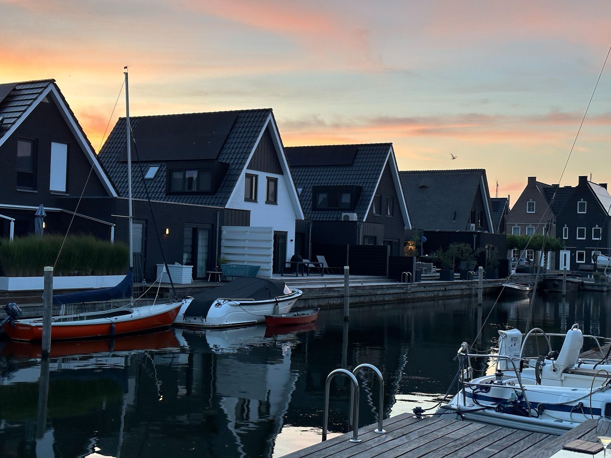 Luxe villa aan het water in Stavoren - Foto 27 van 39