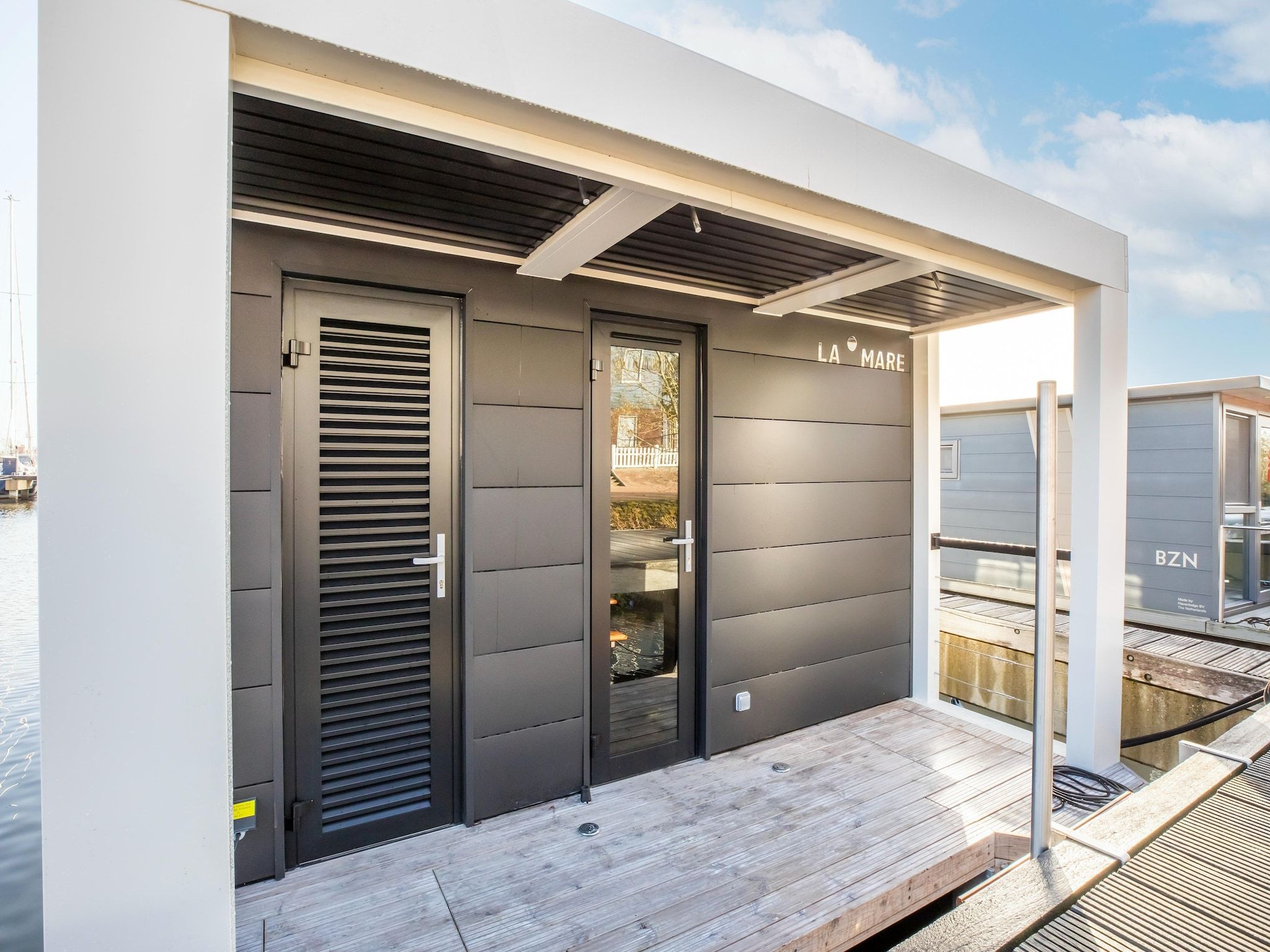 Marina Sunrise in Volendam - Foto 18 van 43