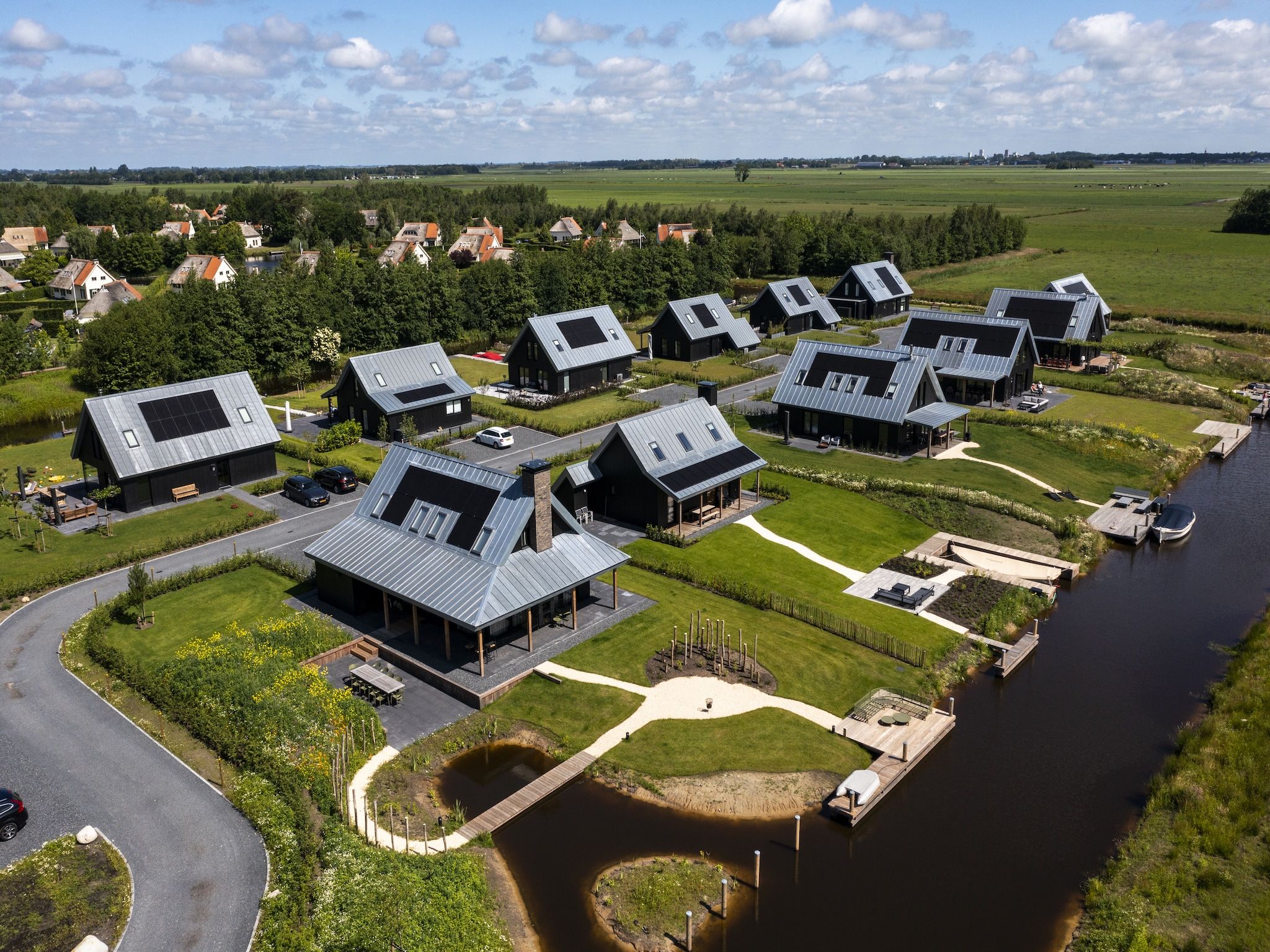 Parkfaciliteiten bij Landgoed Eysinga State 5 in Sint Nicolaasga