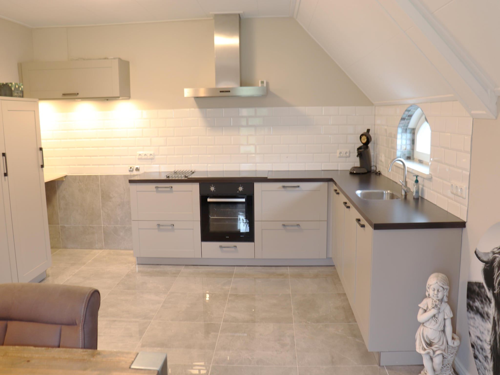 De keuken van Appartement Notenbomer in Kornhorn