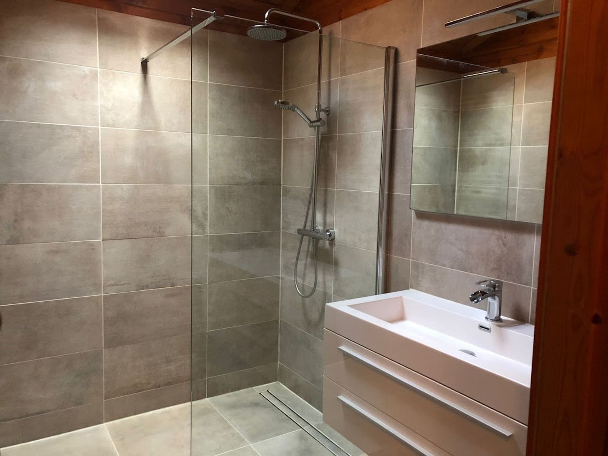 De badkamer van Hulshorsterhout in Hulshorst