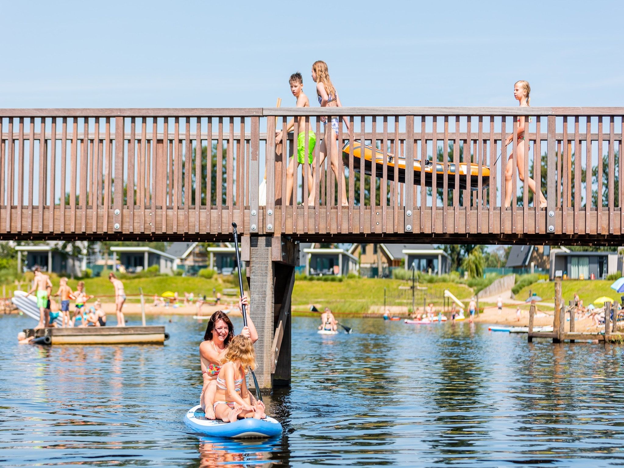 Parkfaciliteiten bij Vakantiepark Leukermeer 11 in Well