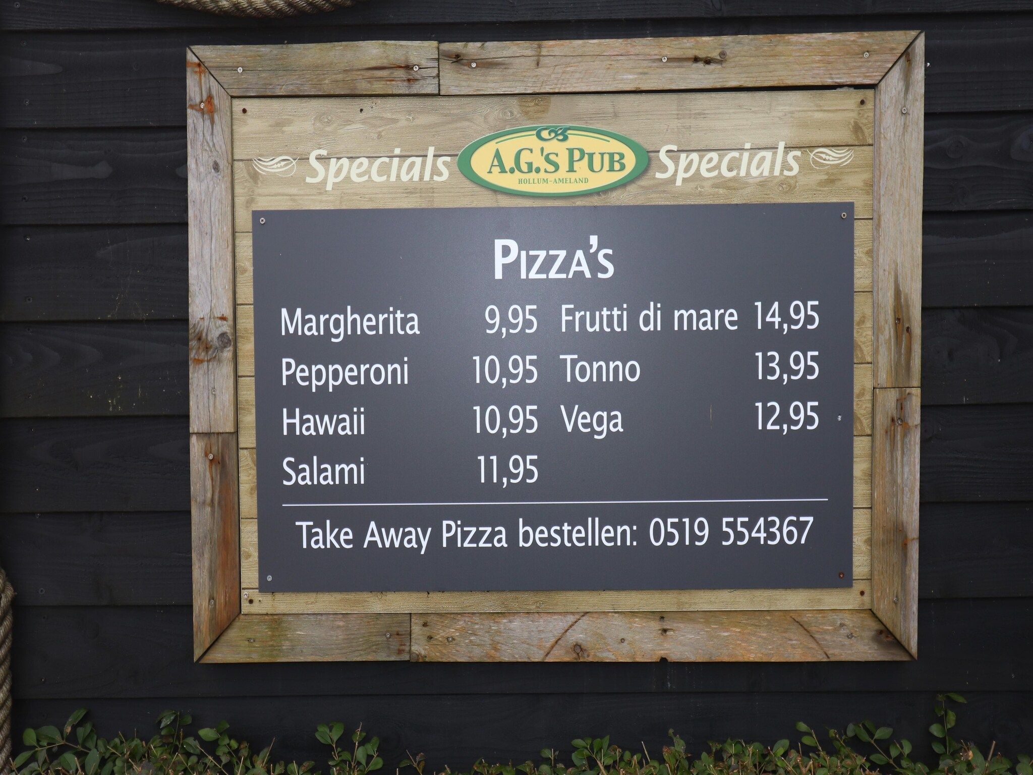 Parkfaciliteiten bij Golfvilla 39 Wellness in Hollum