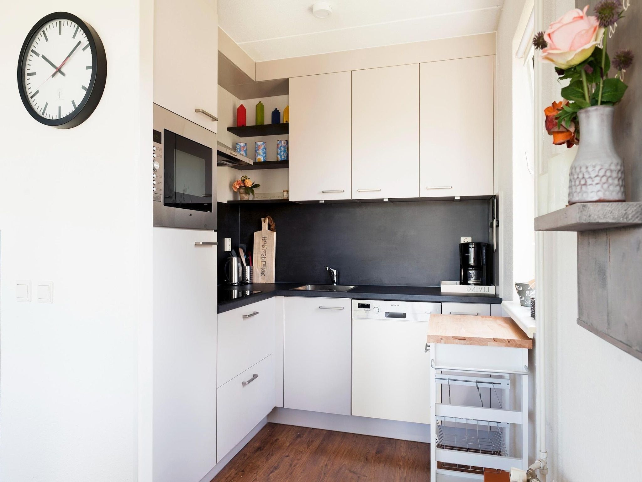 De keuken van 6 pers Renneborghuis Wellness Comfort met sauna in Groningen