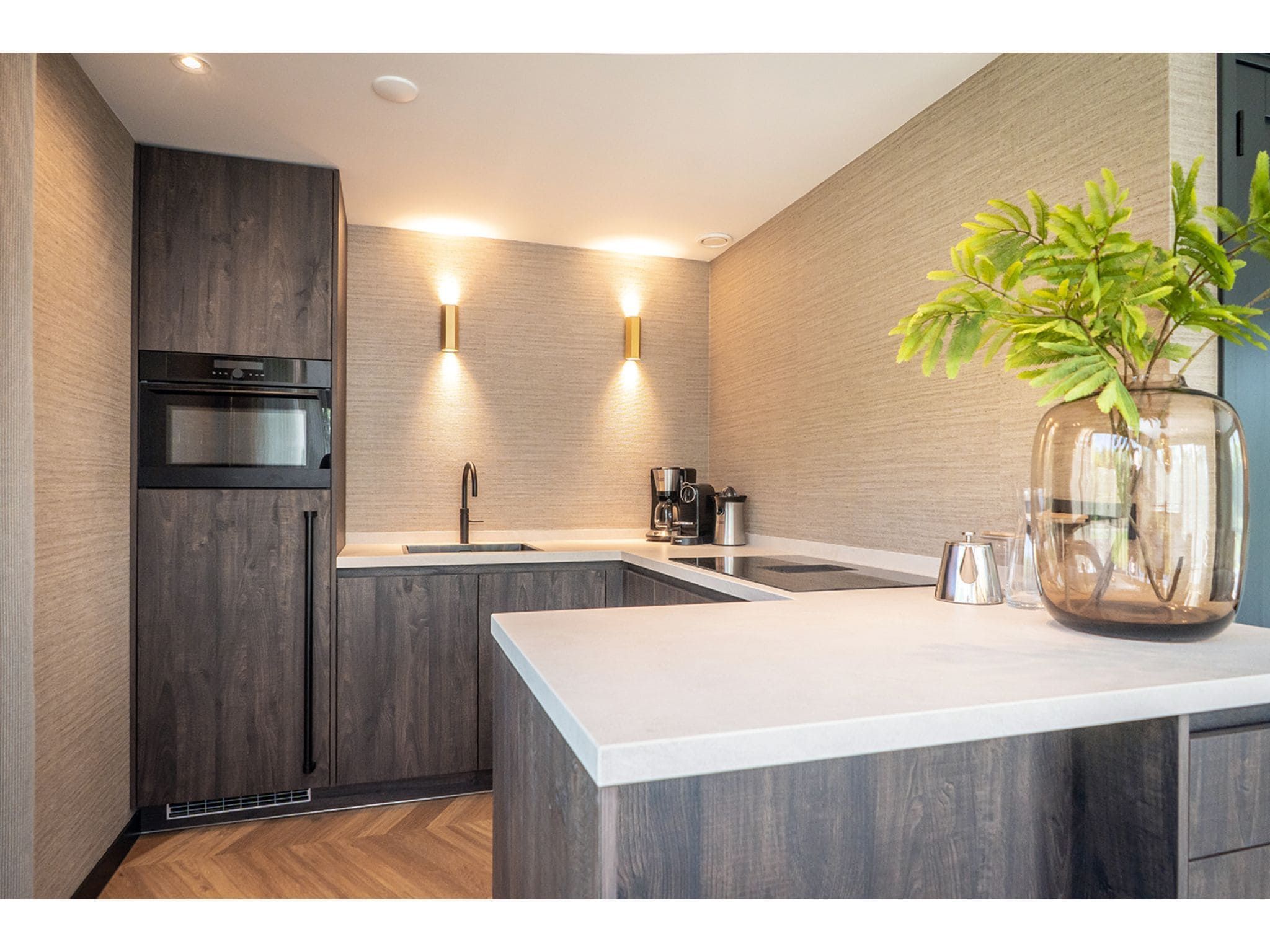 De keuken van Type N Luxe Villa Zeeburg in De Cocksdorp