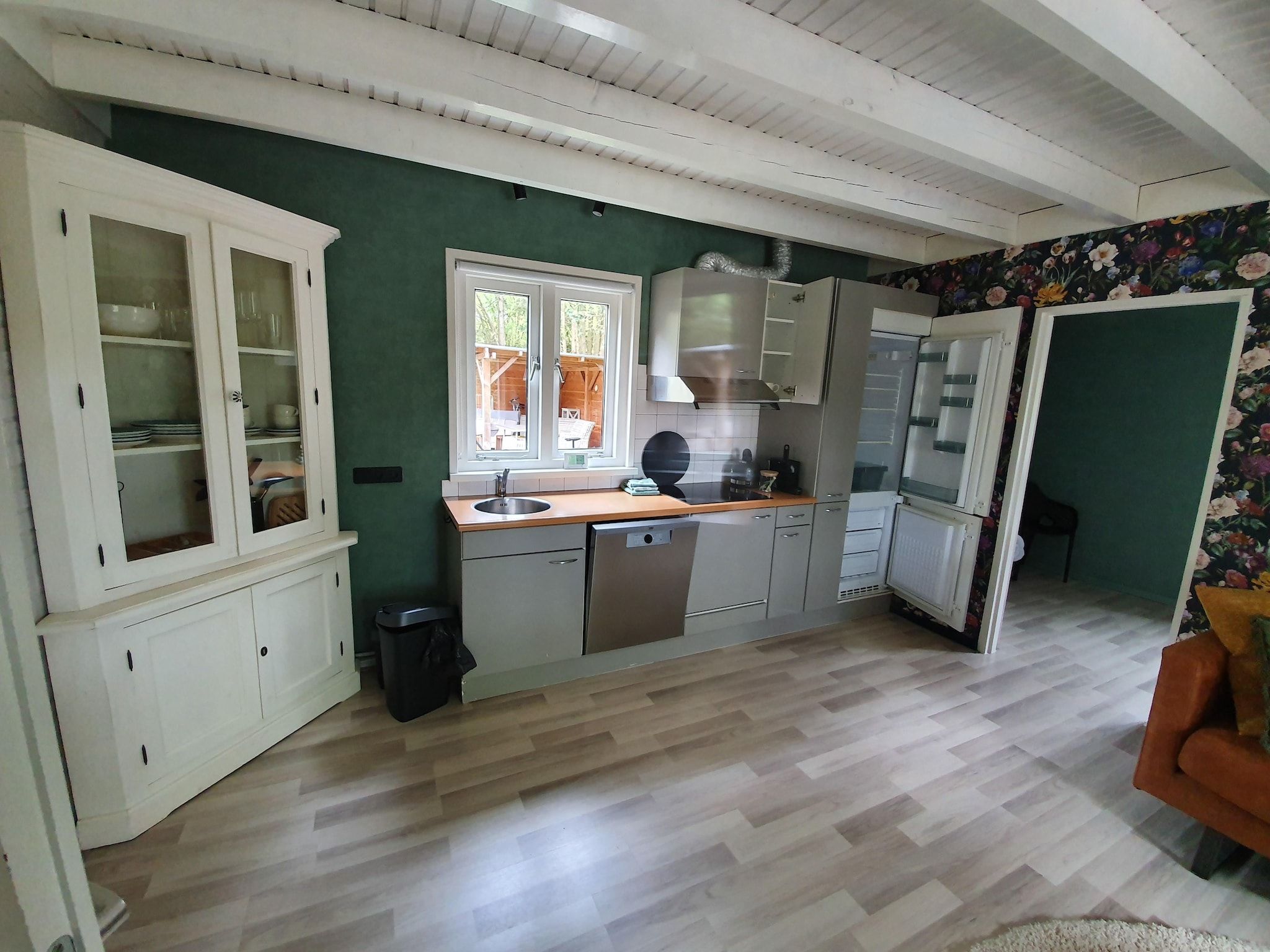 De keuken van Elperhof Schoonloo 16B in Schoonloo