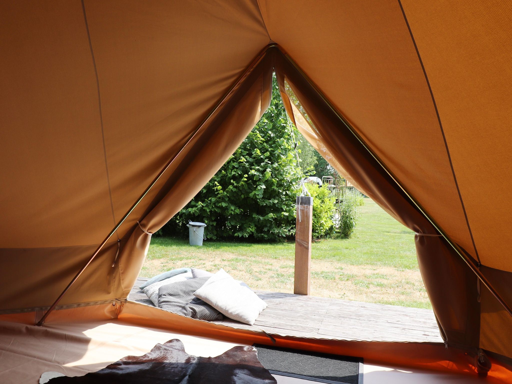 Het uitzicht vanaf Glamour tent 'Smuk' in Twijzel