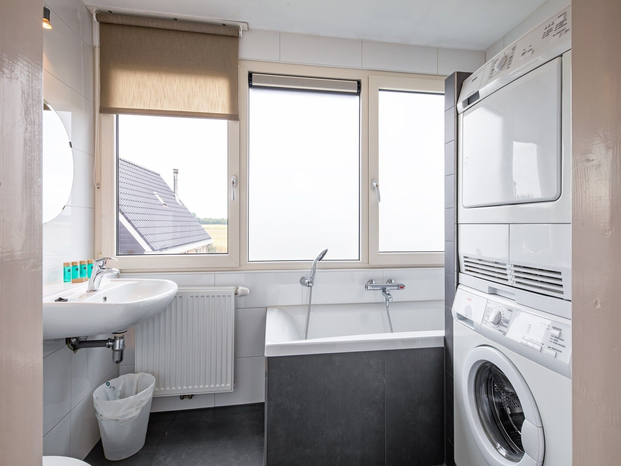 De badkamer van Wulpenweid 12 in Den Burg