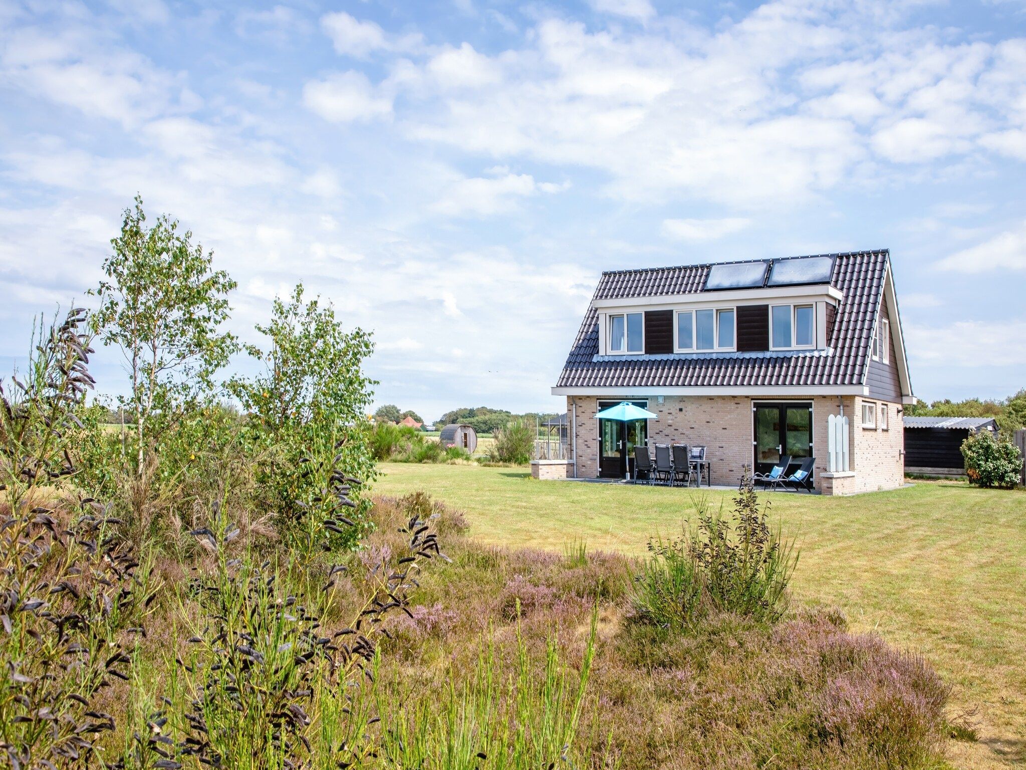 De buitenkant van Wulpenweid 12A in Den Burg