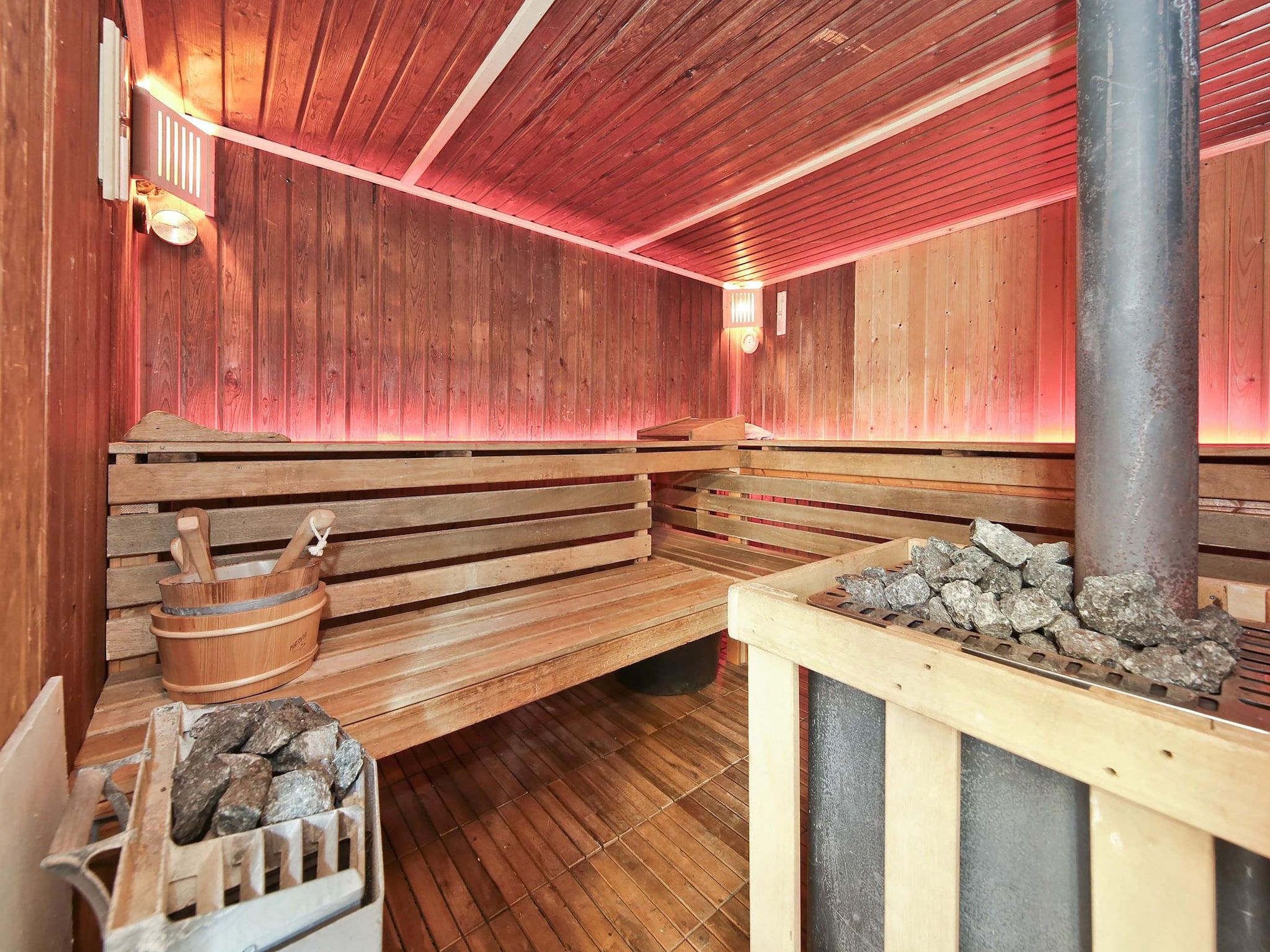 Wellness bij Karakteristiek landhuis met sauna in Noord-Holland