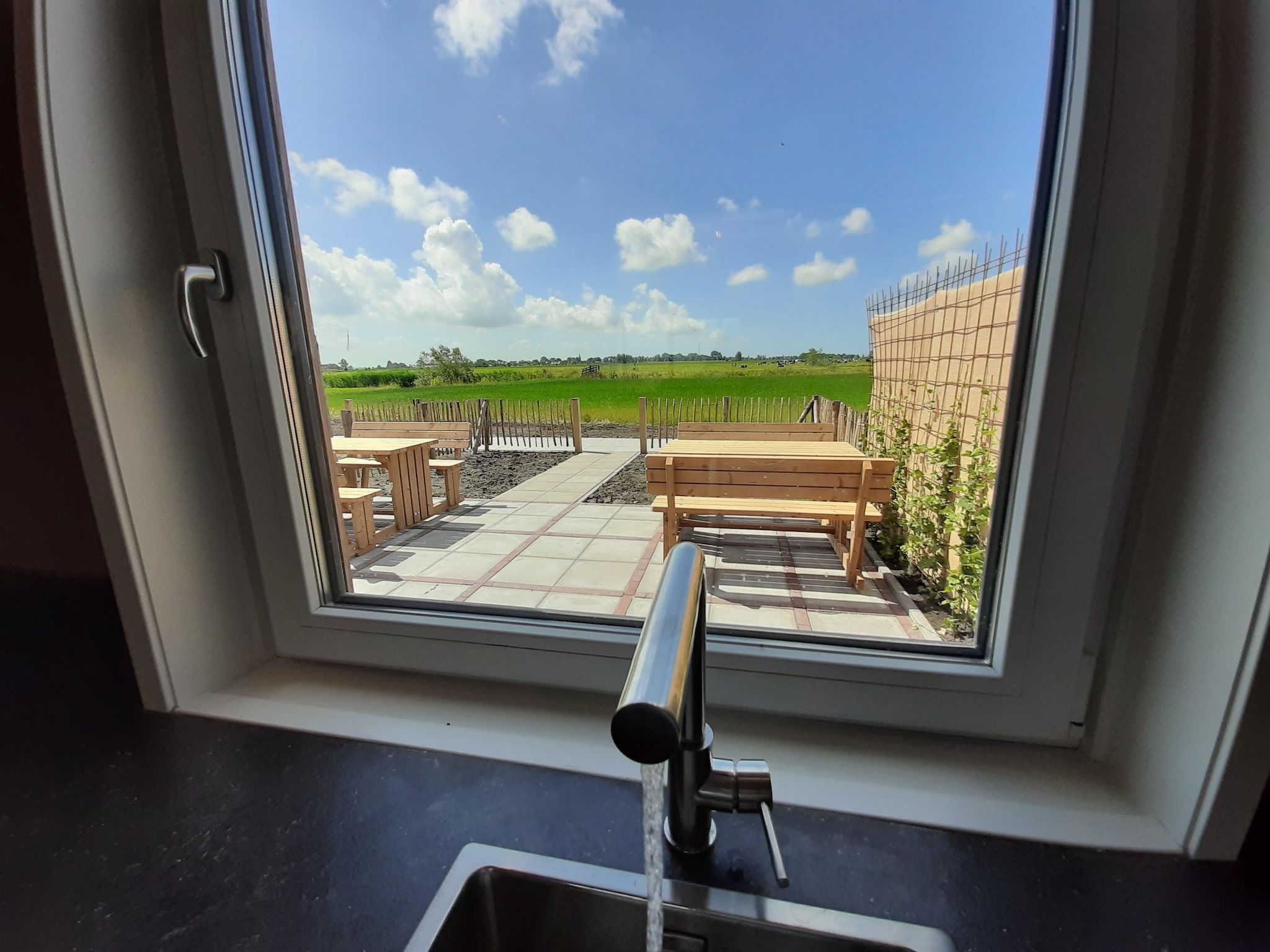 Het uitzicht vanaf 20 persoons villa in Leons