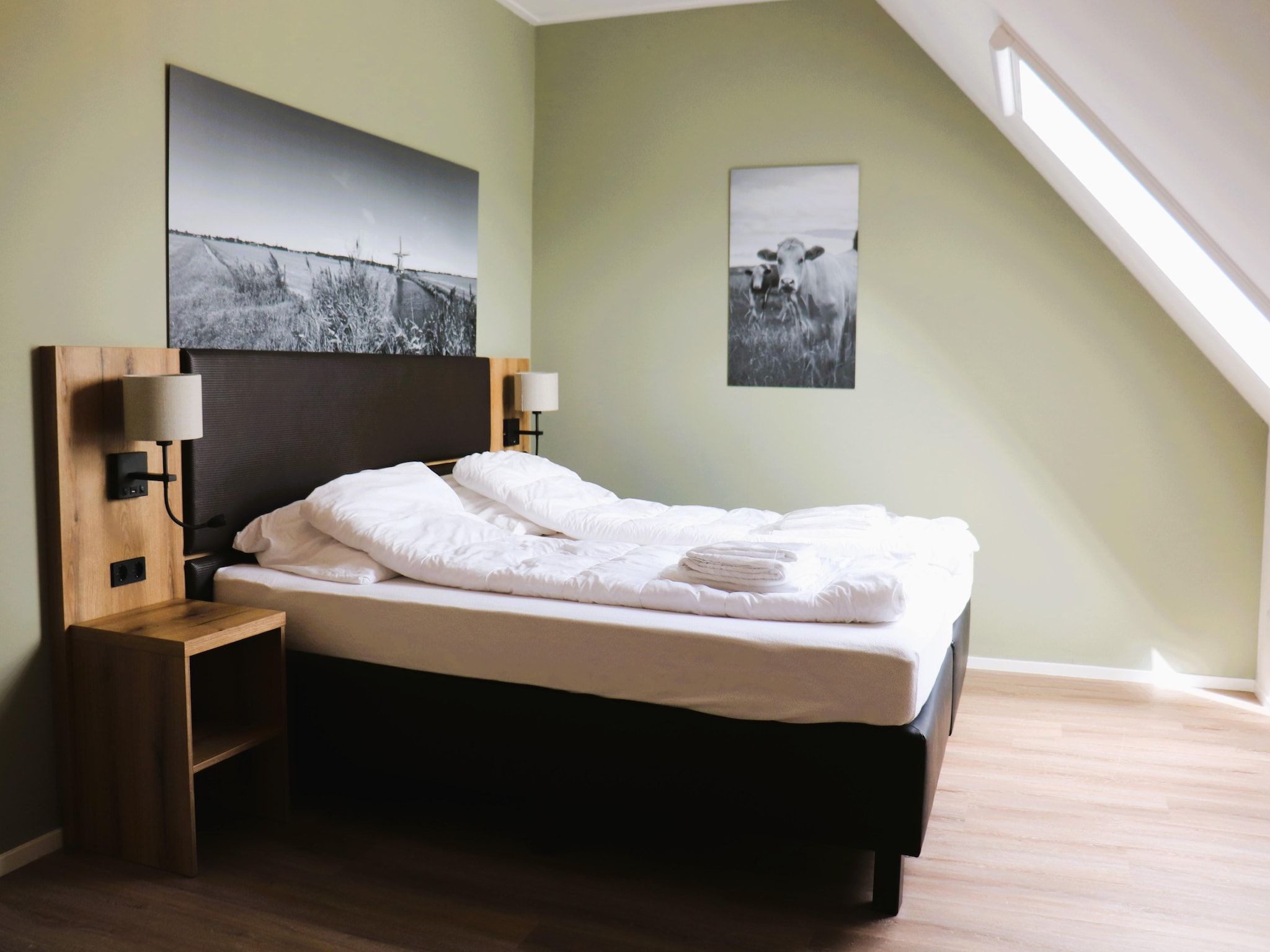 Een slaapkamer van 20 persoons villa in Leons