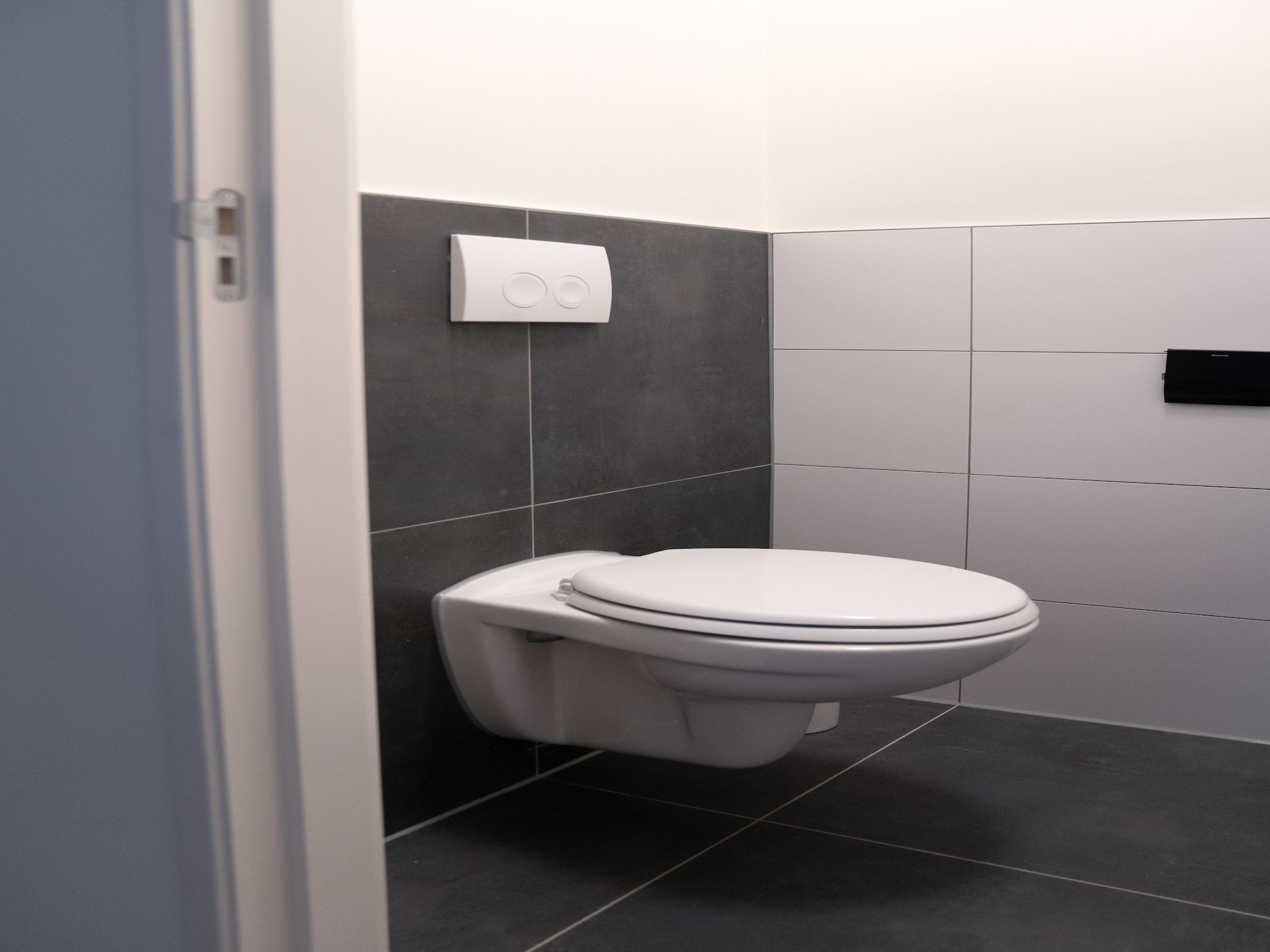 De badkamer van 20 persoons villa in Leons