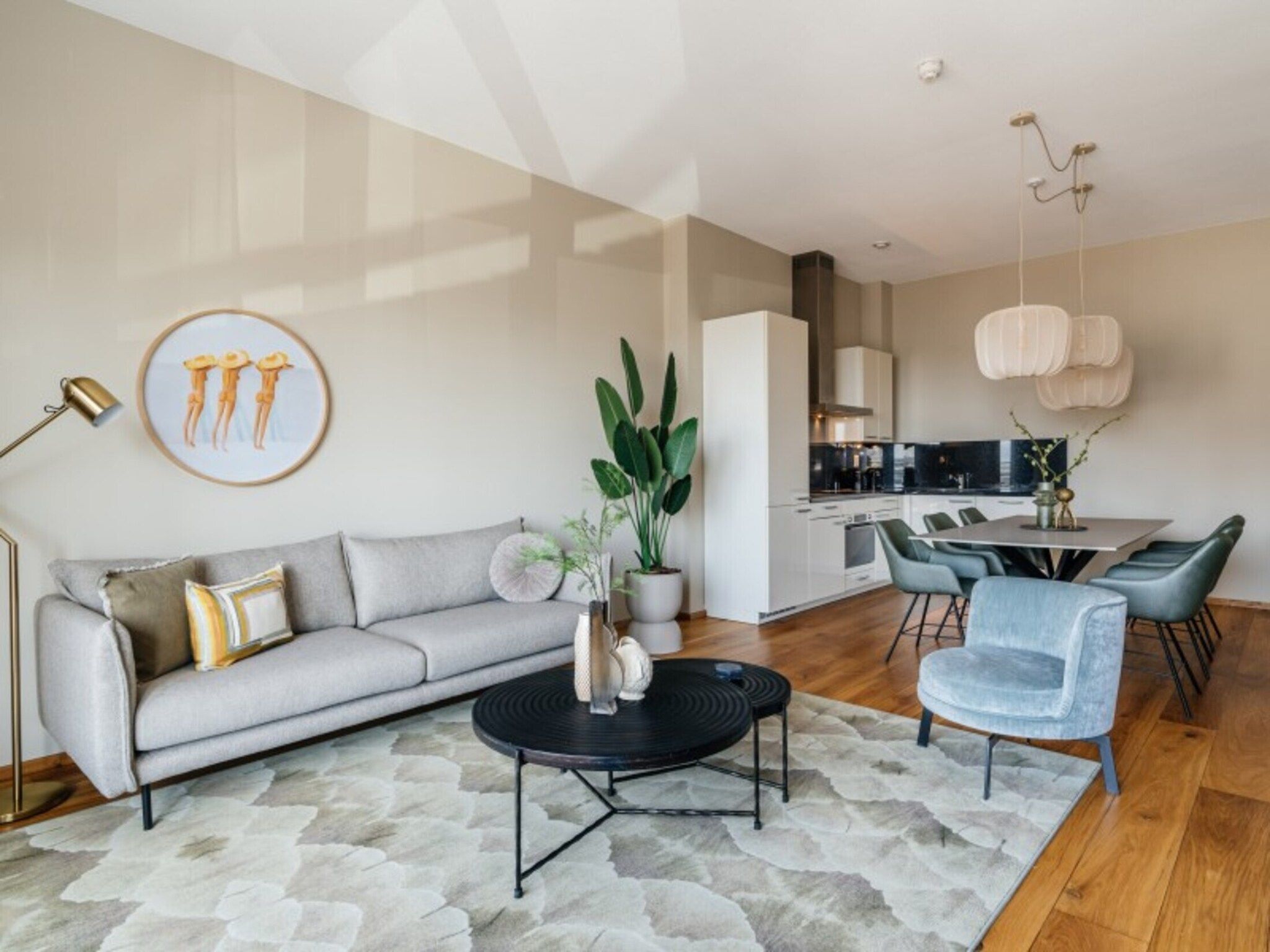 De woonkamer van Scheveningen Harbour 16 in Scheveningen