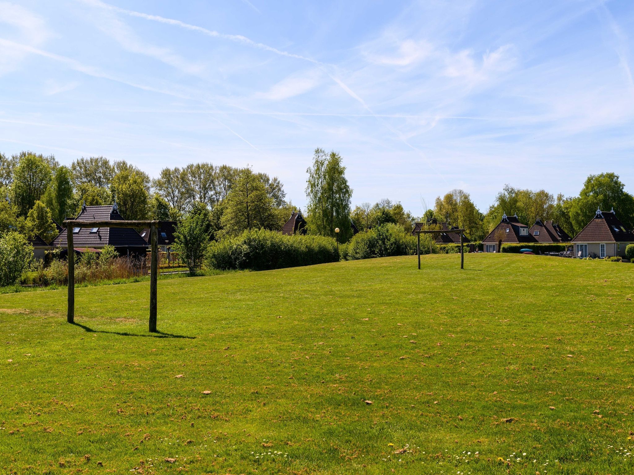 Parkfaciliteiten bij Buitenplaats It Wiid 8 in Eernewoud
