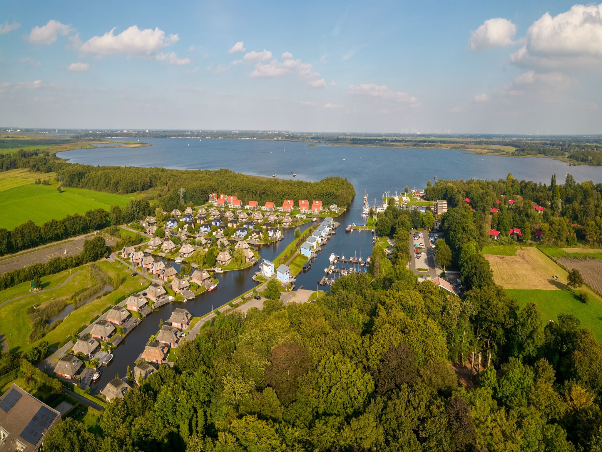Waterpark De Bloemert 2 in Midlaren - Foto 16 van 34