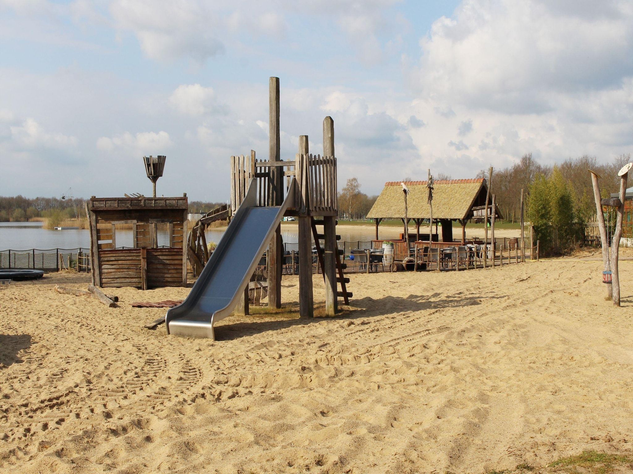 De omgeving van Kieftveen 18-535 Bamboo house in Voorthuizen
