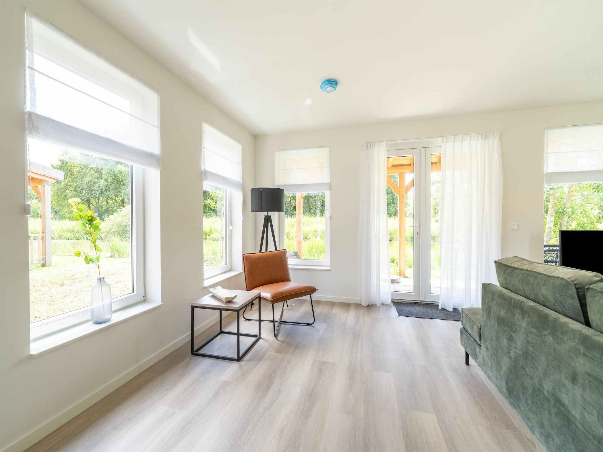 De woonkamer van Kuifduiker 5 in Simonshaven