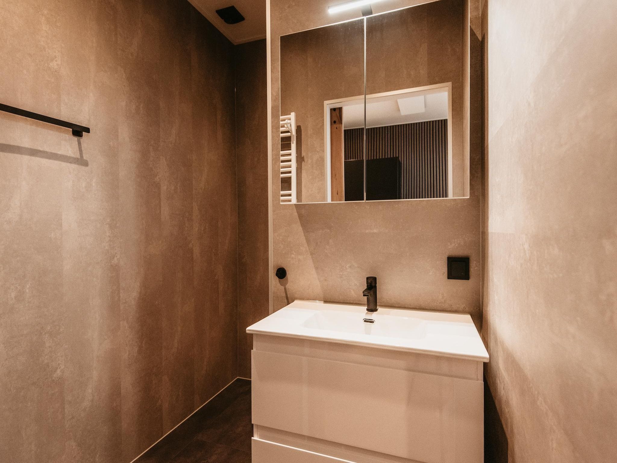 De badkamer van Chalet aan het Water - Betuwse Hofjes - 4P in Kesteren