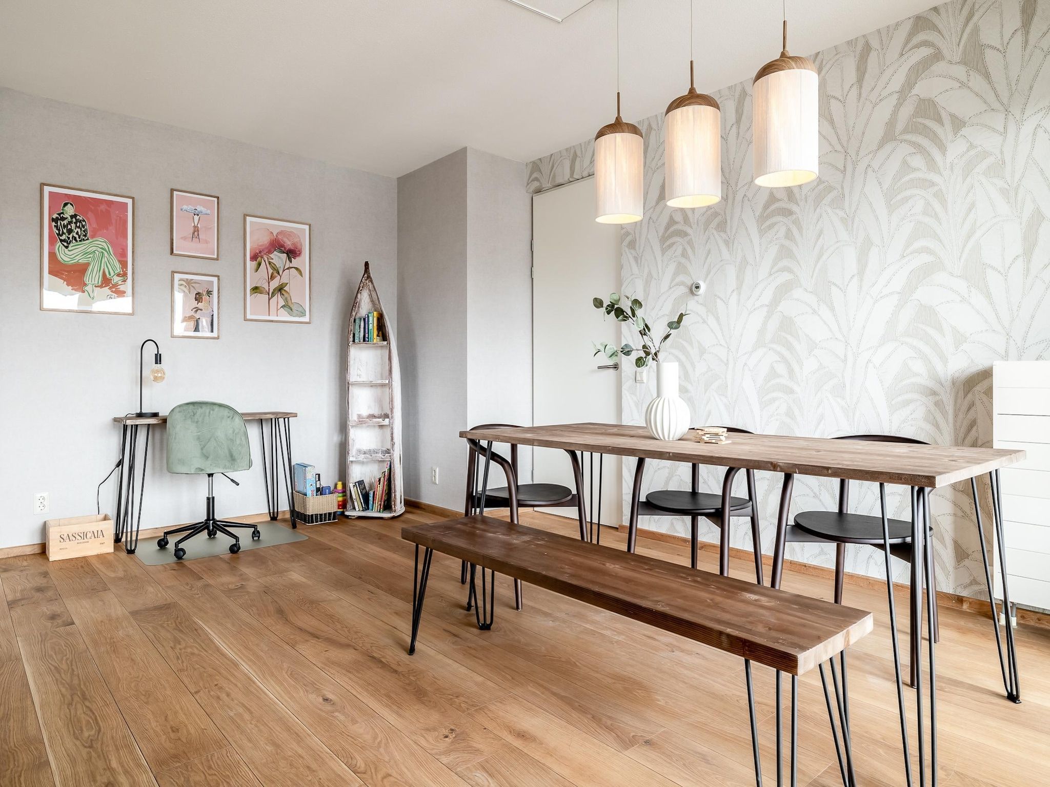 De eetkamer van Scheveningen Harbour 36C in Scheveningen