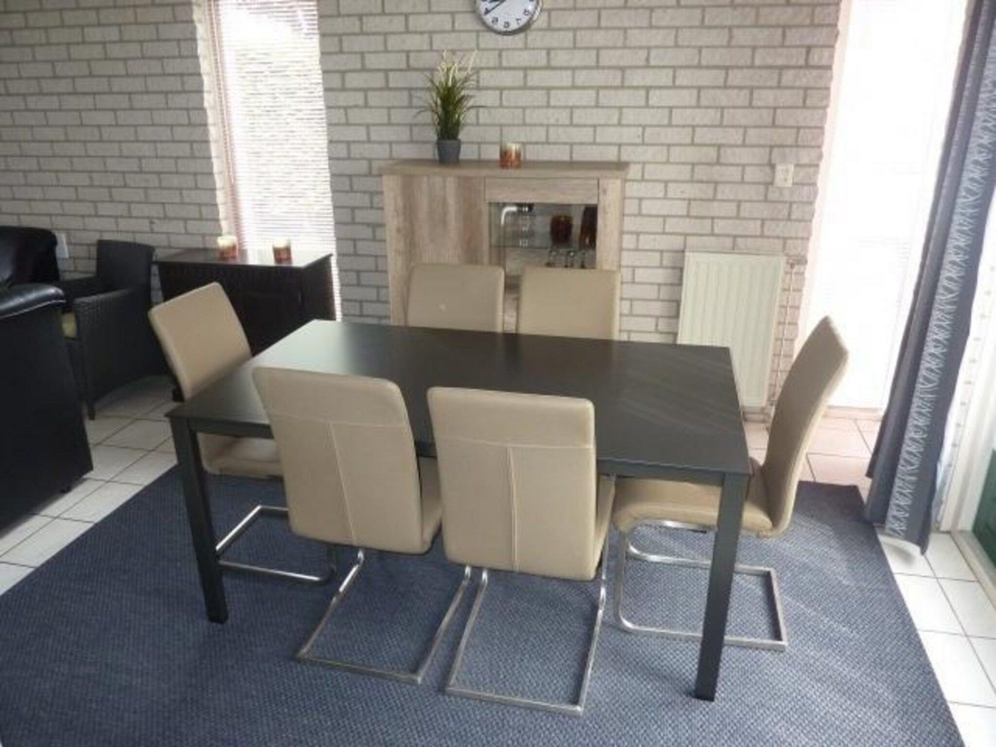 De eetkamer van Schoneveld 367 Strandparel Breskens in Breskens