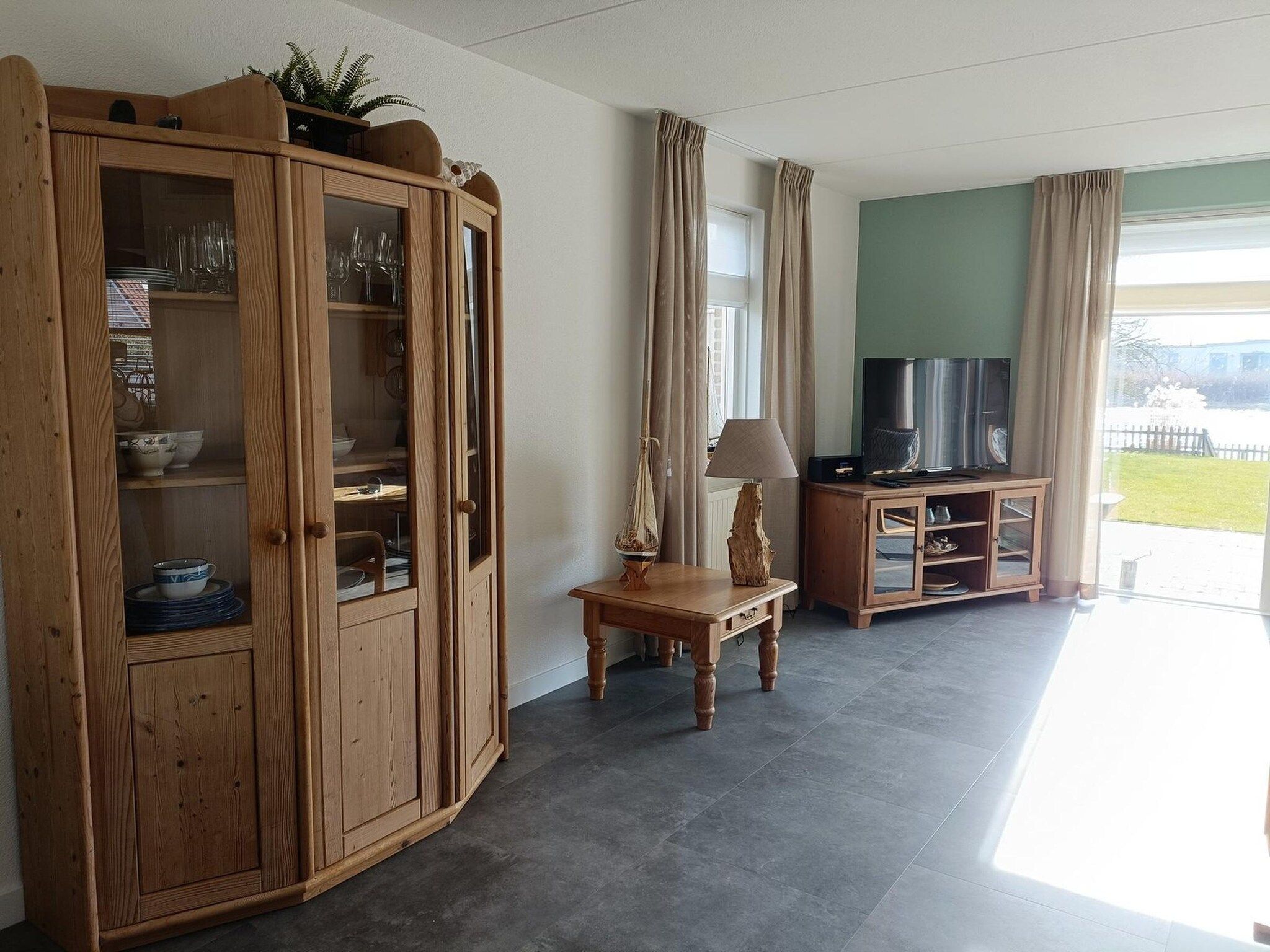De woonkamer van Scheldeveste 33 Zwin Breskens in Breskens