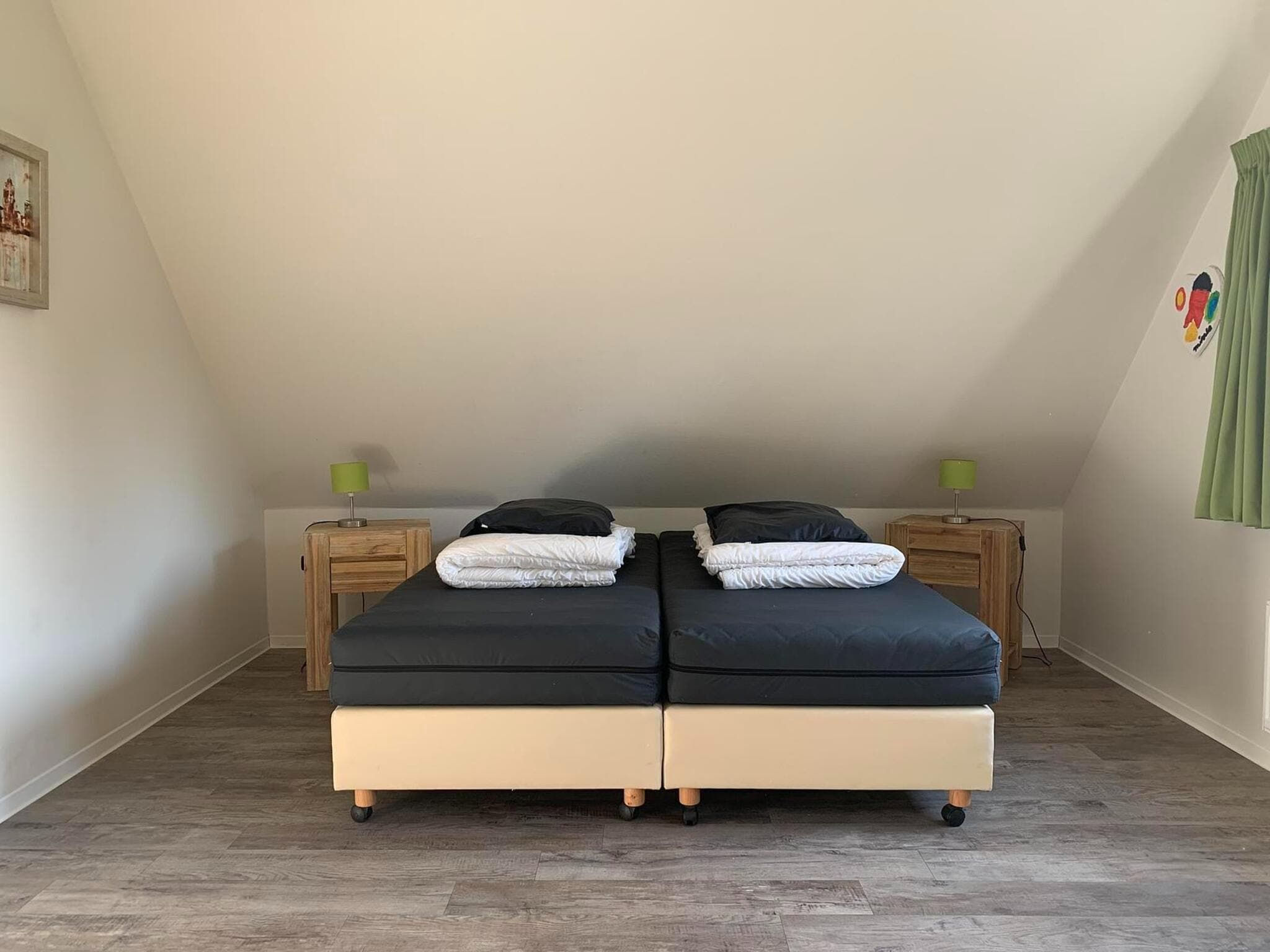 Een slaapkamer van Landgoed de Lente 34 Krokus Breskens in Breskens