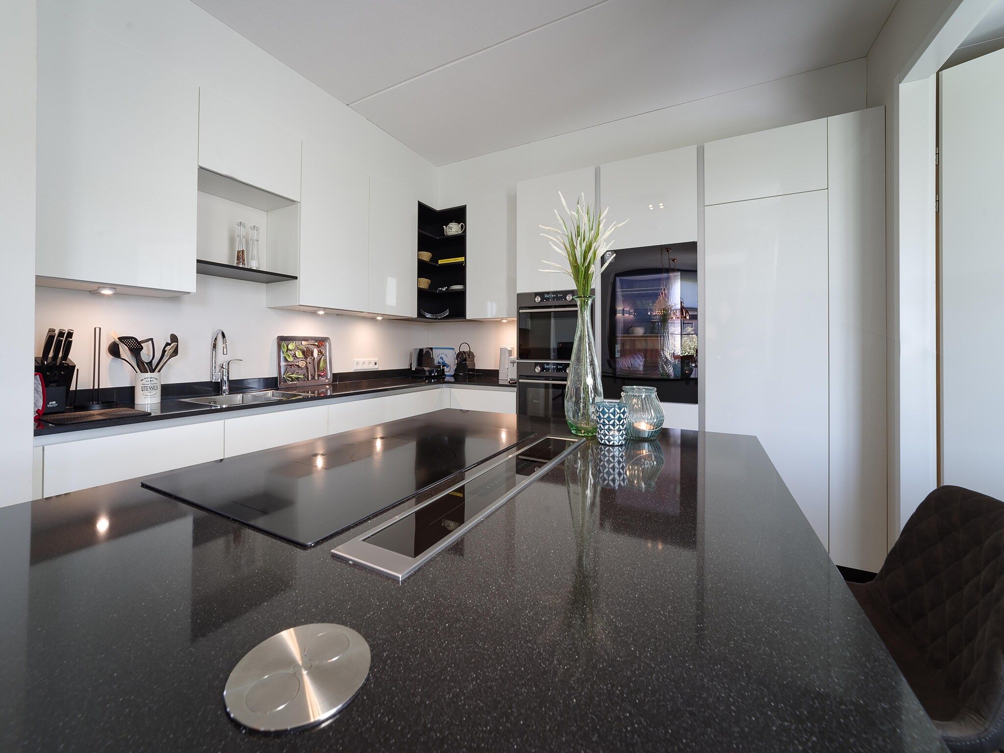 De keuken van Game Villa in Colijnsplaat