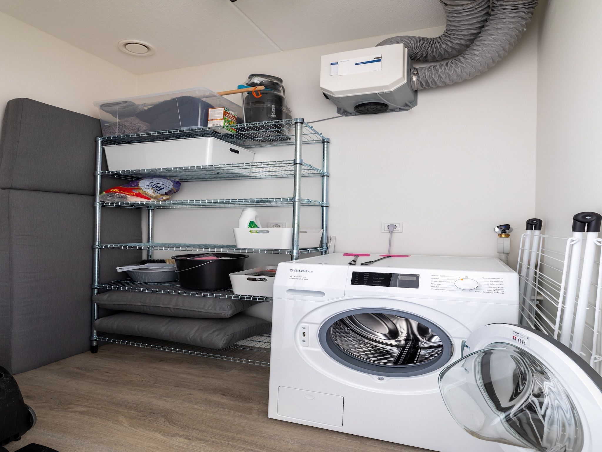 Voorzieningen bij Appartement Vista Maris "Charlotte's Parel" - Havenweg 8-44  Sint-Annaland in Sint-Annaland