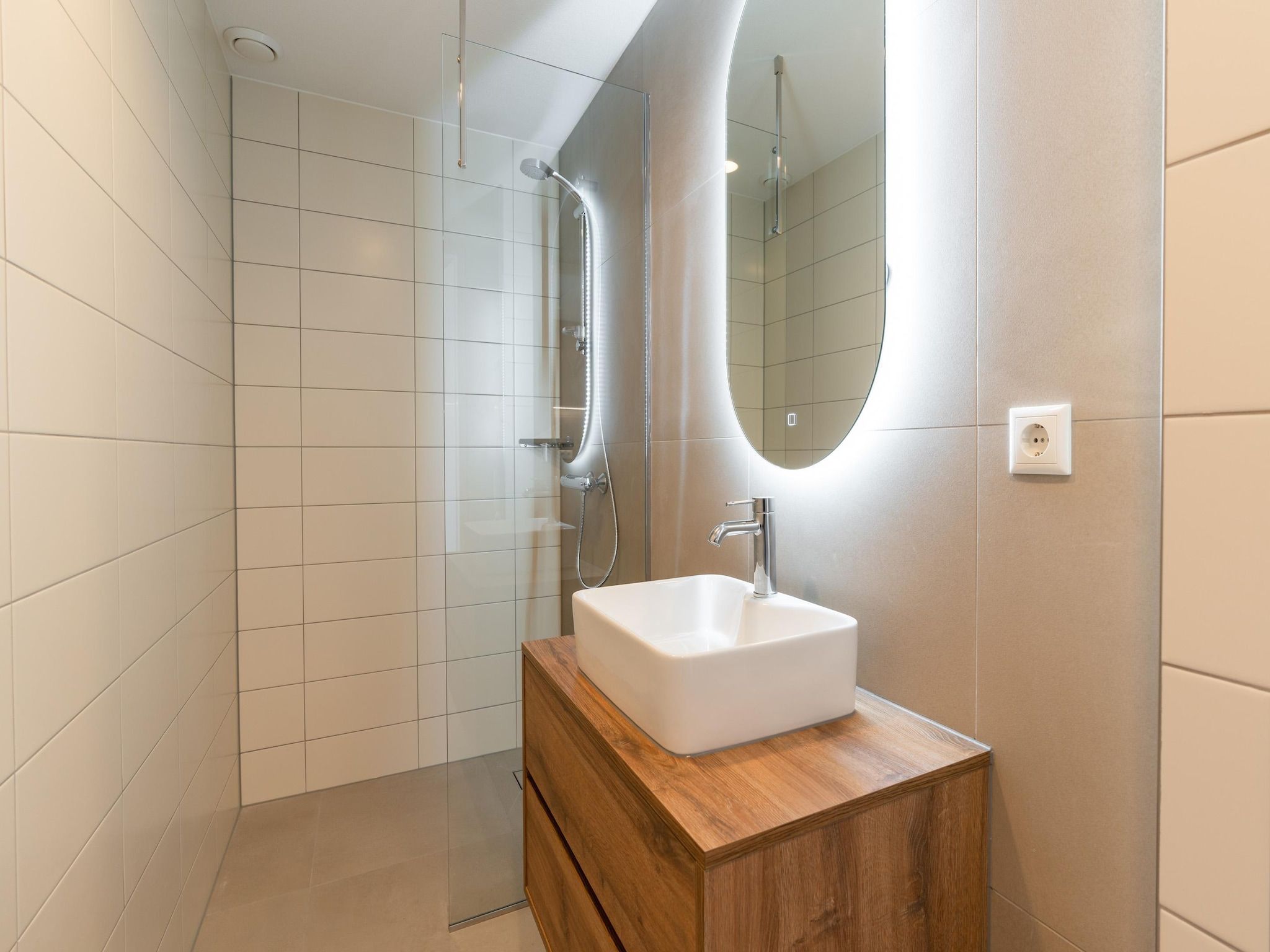 De badkamer van Walden 4 in Den  Haag